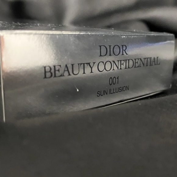 Dior Beauty Confidential Summer Face & Lips 001 (NIB Collectible) - Picture 6 of 14